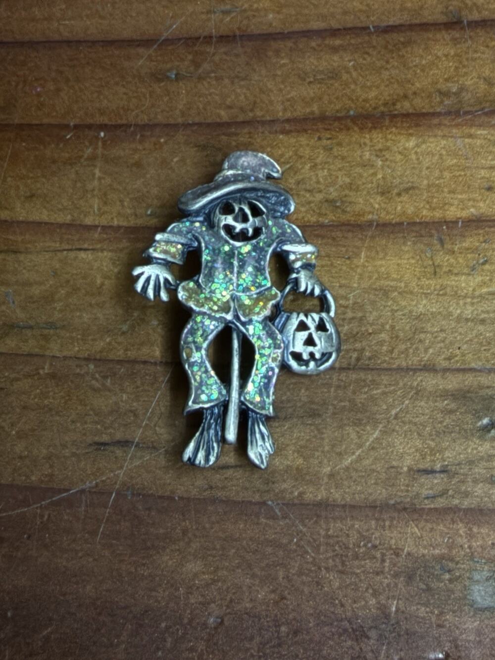 AAI Pumpkin Scarecrow Brooch Pin Green Orange GLITTER Halloween Vintage